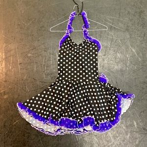 CHILD MEDIUM DANCE COSTUMES